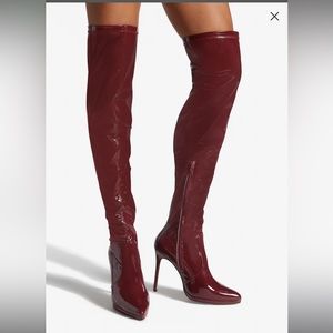 ⭐️NWT NEW IN BOX SZ 10 Shiny Maroon Over the Knee Boots W shipping disc!!⭐️